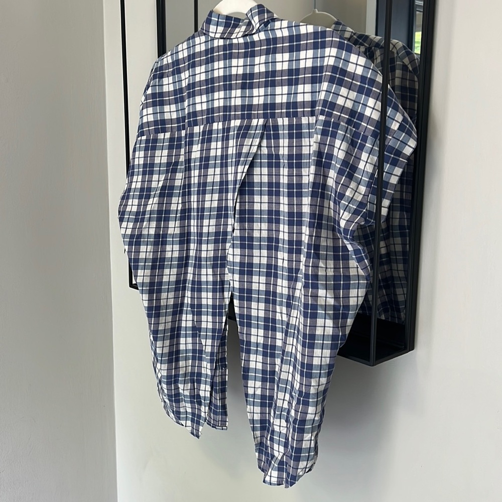 Madewell Blue and White Button Up Shirt